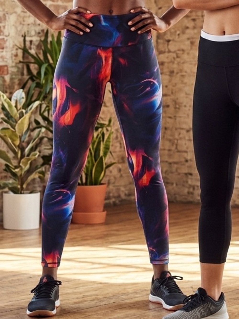 Old Navy Women's Multicolor Flame-Print High-Waist Joggers large